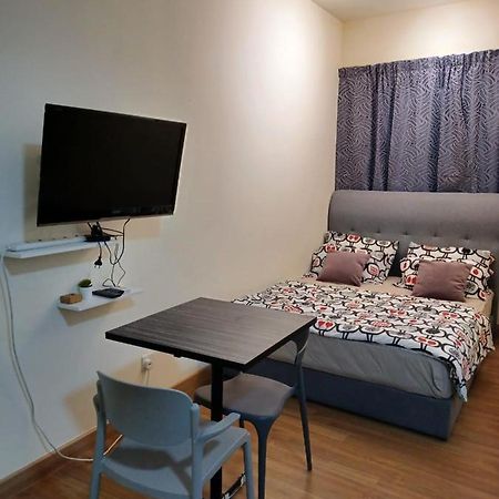 Saville Cheras Studio Next To Mrt Sri Raya Station Exteriör bild